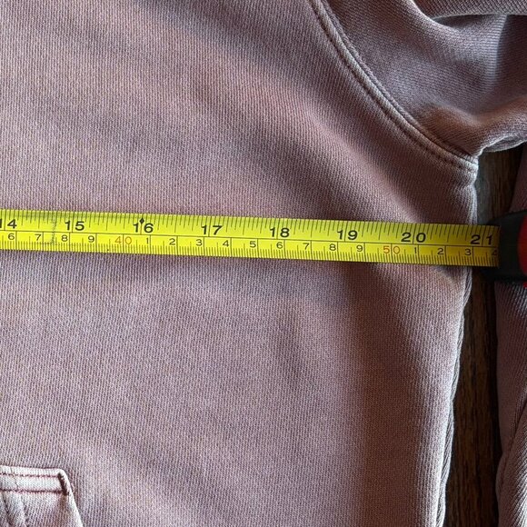 Carharrt Pink Garment Dye Rose tint hoodie - Picture 9 of 10